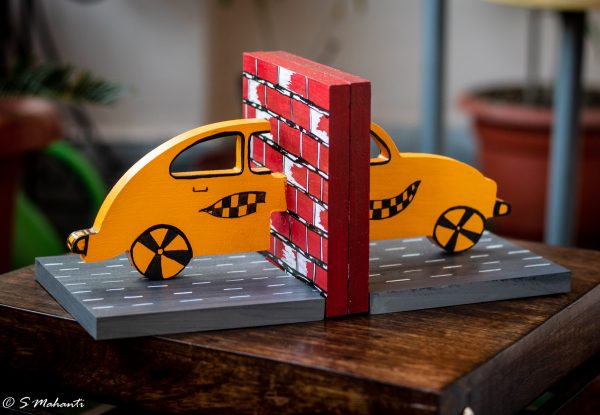 Car themed book end..