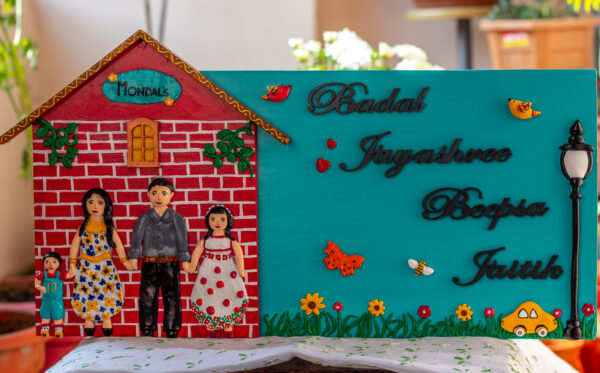 Family themed nameplate